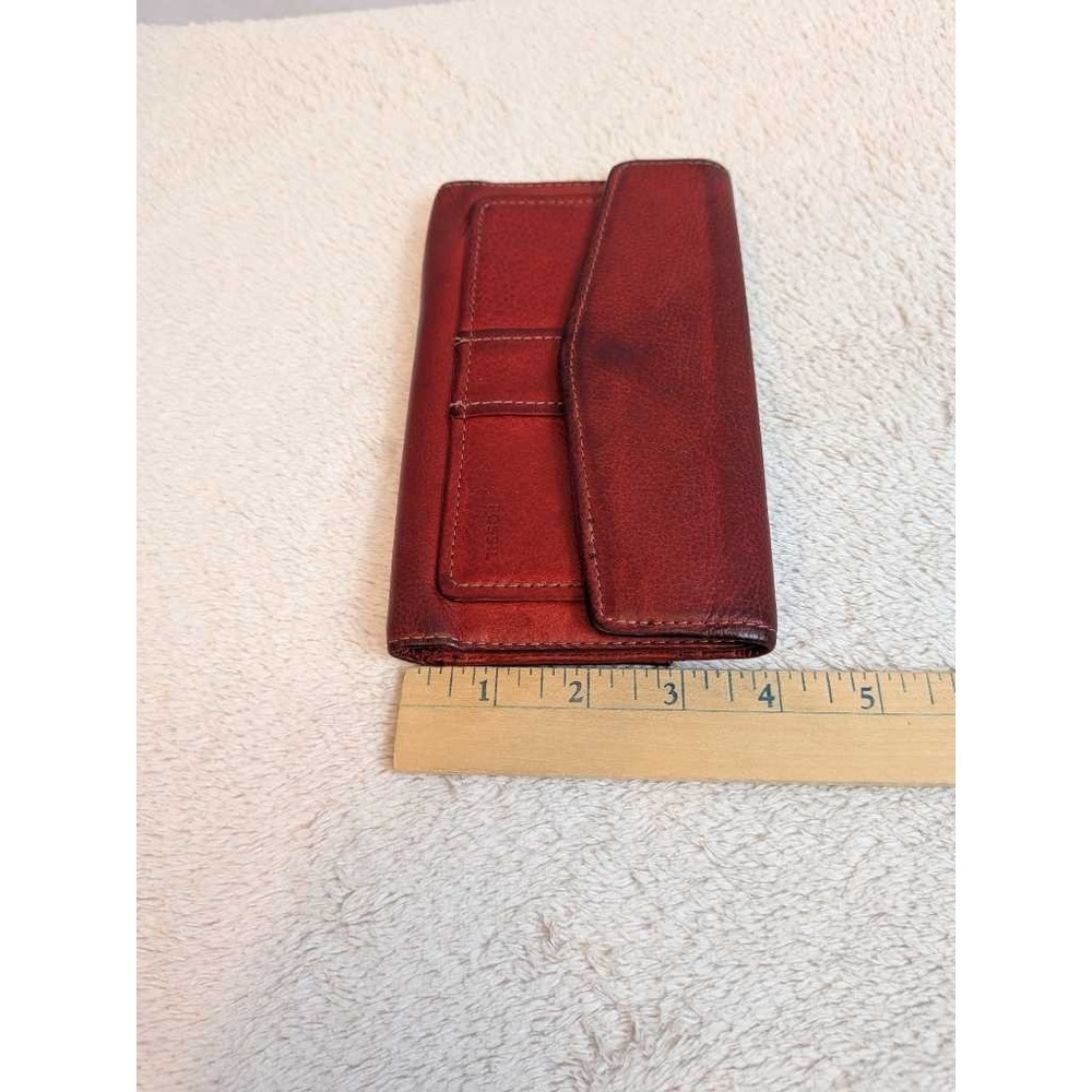 Fossil Red Leather Tri-Fold Wallet RFID Blocking Snap Closure Women's - Picture 9 of 9